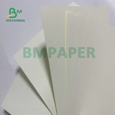Colore di superficie regolare di carta non rivestito dell'avorio di Senza legno 50g 60g dell'alta polpa