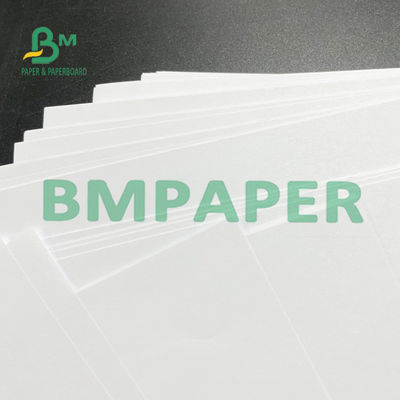 Strato bianco naturale della carta per scrivere di 650mm x di 455 per i libri degli opuscoli