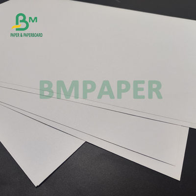 carta offset non rivestita del testo del libro di 60lb 70lb per la busta 23 x 36&quot; bianchi eccellenti