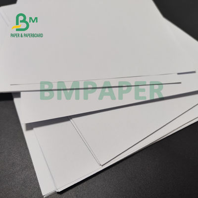 120gsm 160gsm ha sfalsato la carta per scrivere per la superficie regolare degli opuscoli 890mm