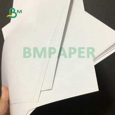 carta di seta di lucentezza di 100# 120#, doppio bianco rivestito parteggiato di carta lucida del testo per stampa offset
