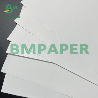 Alta bianchezza 80 - 300g dimensione su ordinazione Matt Art Paper For Desk Calendar