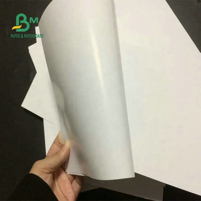 fabbricazione lucida bianca di 130cm x di 95 200gram 250gram Art Paper Roll For Brochure