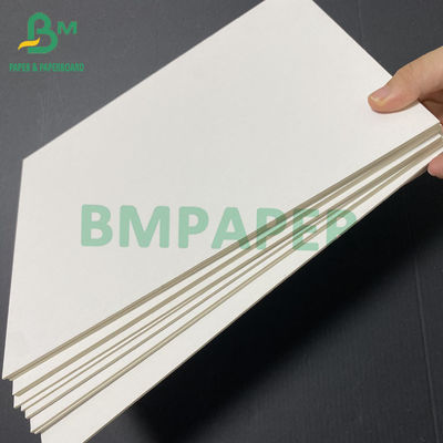 Cartone laminato bianco di C1S 750mm 914mm 1220mm largamente 1.8mm 2mm 2.2mm densamente