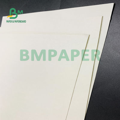 gli strati di carta assorbenti di 1000mm x di 700mm eccellenti assorbono la superficie piana liquida