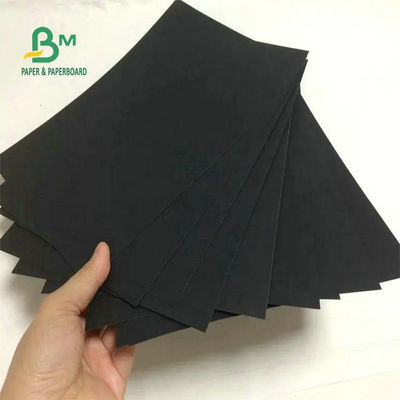 Fogli nero non rivestito 950 x 1300mm 300gr 350gr 400gr della rilegatura di libro della copertura