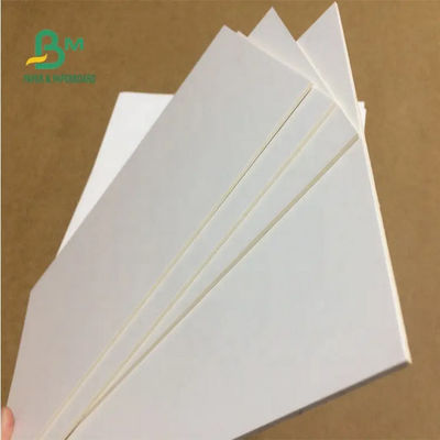 Il cartone bianco laminato ricoprente riveste 72 x 102cm 1mm 2mm 3mm per il contenitore di regalo