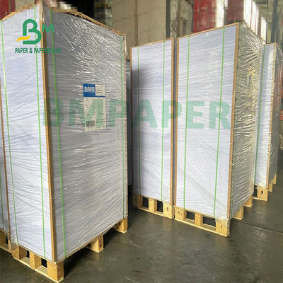 Buona carta di imballaggio della carta da giornale di opacità 45gsm 48.8gsm per industria di scarpe