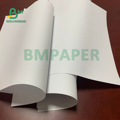 Senza legno non rivestito 50gsm di carta 53gsm 55gsm per le pagine del blocco note in rotolo