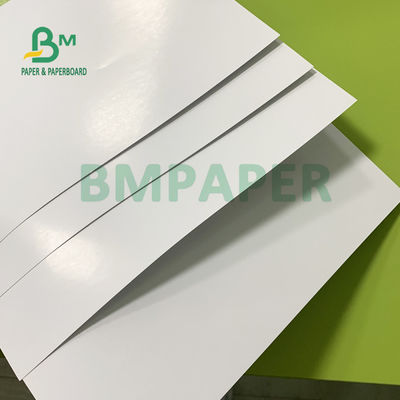 alta carta lucida di rigidità C2S di 8pt 10pt per materiali illustrativi di alta classe 660mm x 990mm