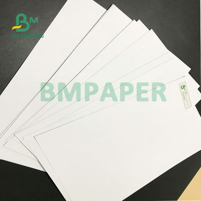 Carta offset bianca eccellente 140gsm 160gsm di Senza legno buona planarità di 914mm x di 635mm