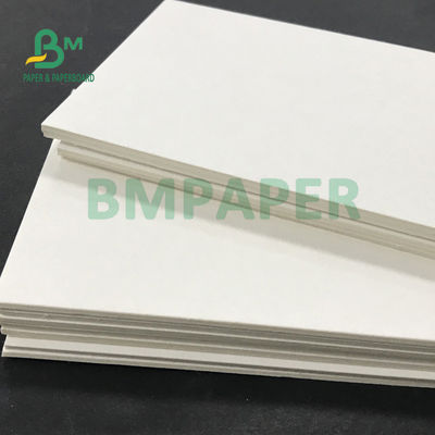 bordi bianco assorbente della fodera della tazza dell'acqua e dell'umidità di 1.8mm 700mm x 1000mm