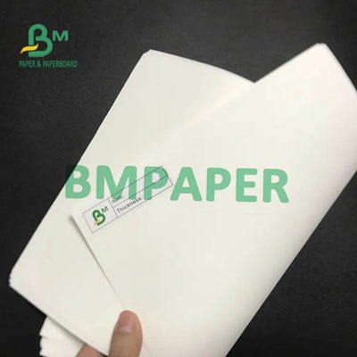 Il vergine ha candeggiato la carta kraft di sacco bianca 80g 95g 100g per gli imballaggi 100cm x del 125cm