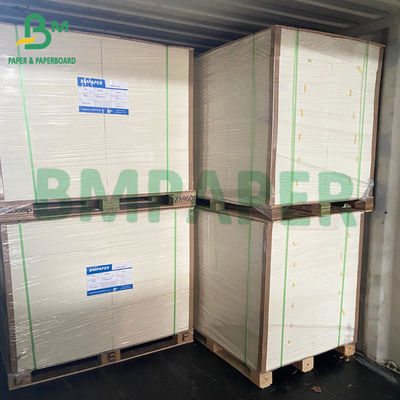 Carta bianca 140g - 200g di Rivestito in argilla Kraft Liner Board della cima per il contenitore di cartone
