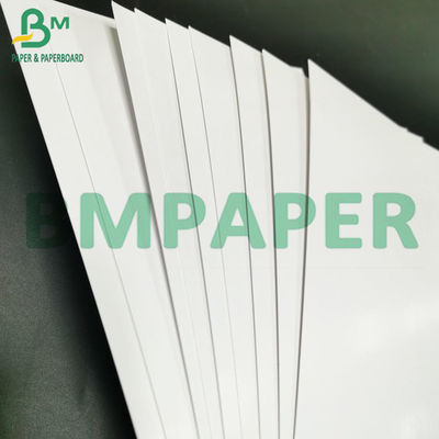Alta carta lucida GSM 130 e 115 Papel brillante di seta bianco di C2s per le coperture