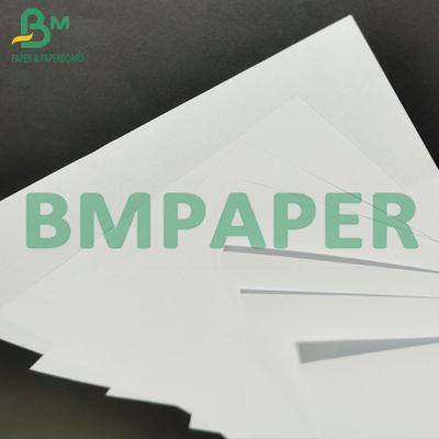 50g - il peso leggero 120g ha sfalsato la carta da stampa schiava di Woodfree del jumbo non rivestito bianco eccellente della carta