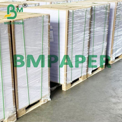 carta non rivestita di Woodfree di stampa offset di 230g 250g 300g per le alette di filatoio