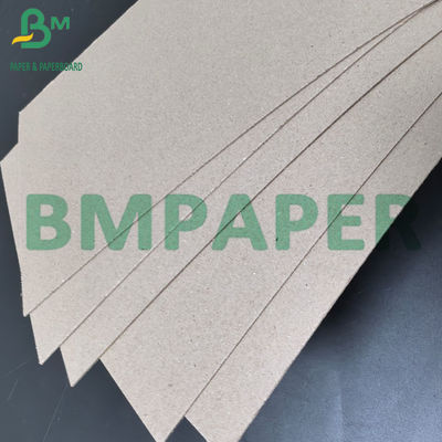 1 mm 1,8 mm di cartone grigio non rivestito con schegge di cartone di copertina 90 × 100 cm