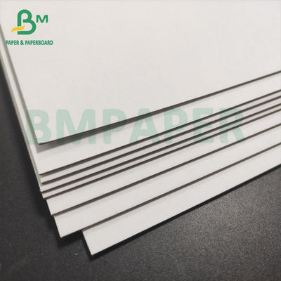 Fogli di cartone bianco piatto non rivestito di 1,5 mm e 2 mm di spessore inserti per imballaggi