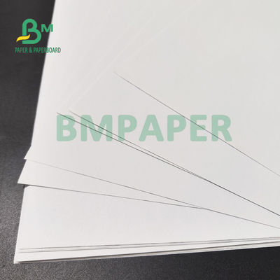 60# Testo non rivestito Carta senza legno per libri 25' x 38' Offset