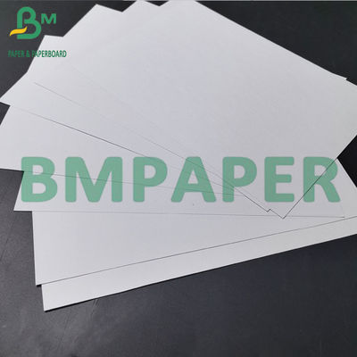 100g 140g carta UWF non rivestita super bianca senza legno 28x40&quot; per la stampa di libri