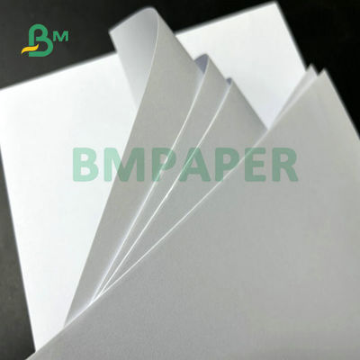93 Luminosità 53 gm 55 gm 60 gm 70 gm Carta Jumbo a grano di legno ad alta luminosità per manuali
