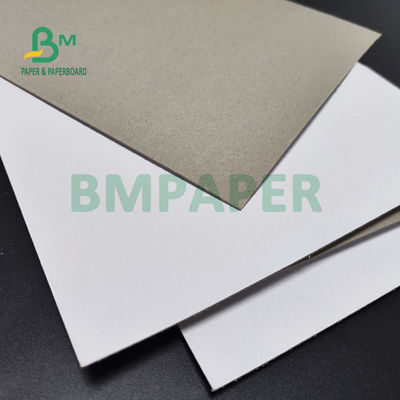 1.5 mm 2 mm Tavola duplex rivestita di bianco laminata per la scatola di abbigliamento 700 x 1020 mm
