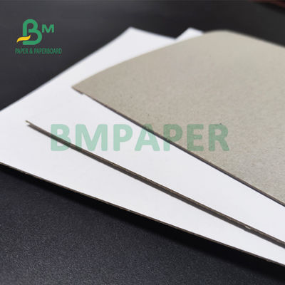 1.5 mm 2 mm Tavola duplex rivestita di bianco laminata per la scatola di abbigliamento 700 x 1020 mm