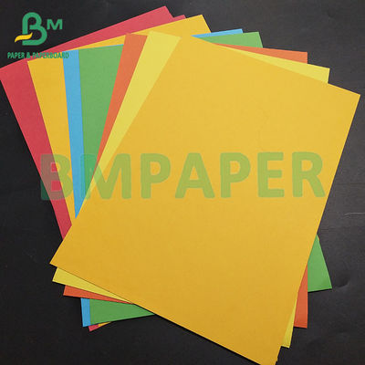 230 gm Carta di cartone da stampa Carta di cartone colorata Copertina di incollaggio