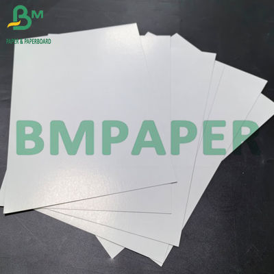 210-400 gm Alta bianchezza 93% Carta C2S Carta rivestita su due lati per opuscoli