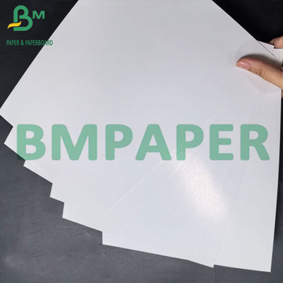 210-400 gm Alta bianchezza 93% Carta C2S Carta rivestita su due lati per opuscoli
