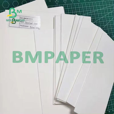 0.7 - 1,4 mm di carta bianca assorbente per la protezione dei tavoli