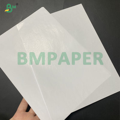 60 g di carta bianca per imballaggio regalo con rivestimento interno in foglio bianco formato 31&quot; x 43&quot;