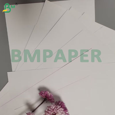 70 * 100 cm carta di legame non rivestita carta offset di stampa ad alta luminosità