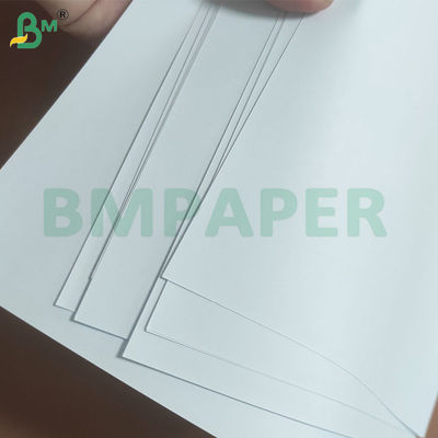Fogli di carta senza legno non rivestiti e super bianchi da 80 gm per la stampa offset