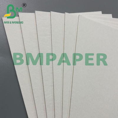 Carta ad assorbimento bianco di 2 mm di altezza senza rivestimento carta di superficie liscia 70 * 100 cm