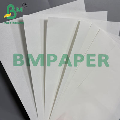 30 g di carta bianca impermeabile al grasso, carta vergine di legno, pasta di legno di qualità alimentare, cartone di imballaggio a cera