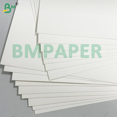 200 g 210 g Carta bianca per coppe di carta di forte estensibilità