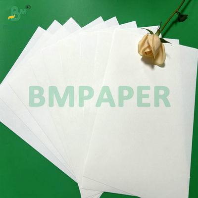 1000 mm 1100 mm 200 grammi carta kraft rigida bianca per la produzione di core di carta per tubi