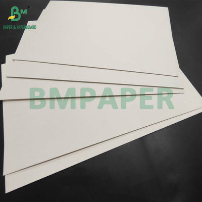 0.7mm 1mm Coaster Board Per l'industria della ristorazione Alto assorbimento dell'acqua 70 x 100cm