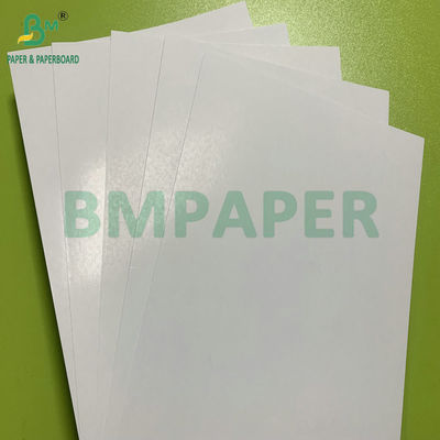 Brillantezza liscia 310gm 320g Opacità elevata Carta da poker con nucleo nero