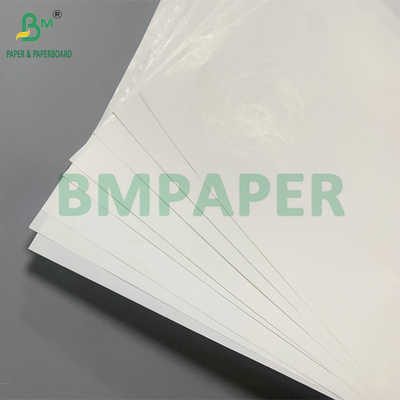 65 gsm 70 gsm Carta per etichette con brillantezza e resistenza all'umidità per la produzione di etichette per vino
