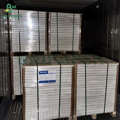 70GSM 80GSM Pelle di legno vergine con entrambi i lati non rivestiti Carta ingombrante per la stampa di libri