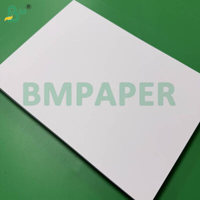 230 gm Carta Bristol non rivestita per carta d'invito 787 mm x 1092 mm